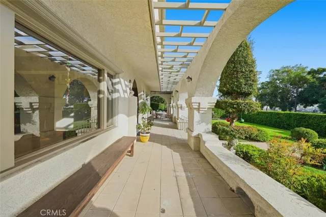 $2,300,000 | 3741 West 27th Street, Los Angeles, CA 90018