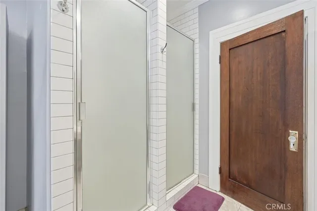 $2,300,000 | 3741 West 27th Street, Los Angeles, CA 90018