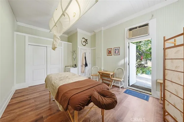 $2,300,000 | 3741 West 27th Street, Los Angeles, CA 90018