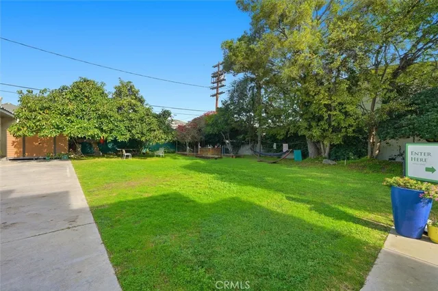 $2,300,000 | 3741 West 27th Street, Los Angeles, CA 90018