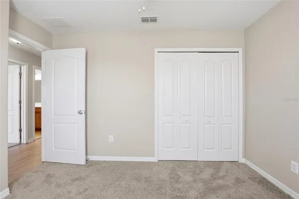 an empty room with a empty space