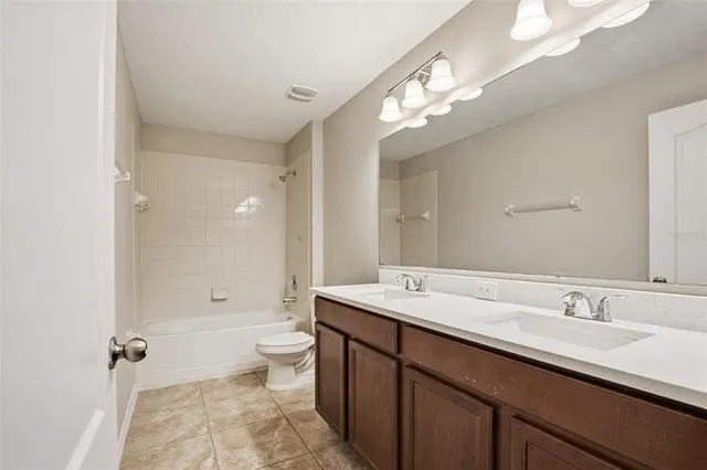 $364,900 | 12024 Streambed Drive, Riverview, FL 33579