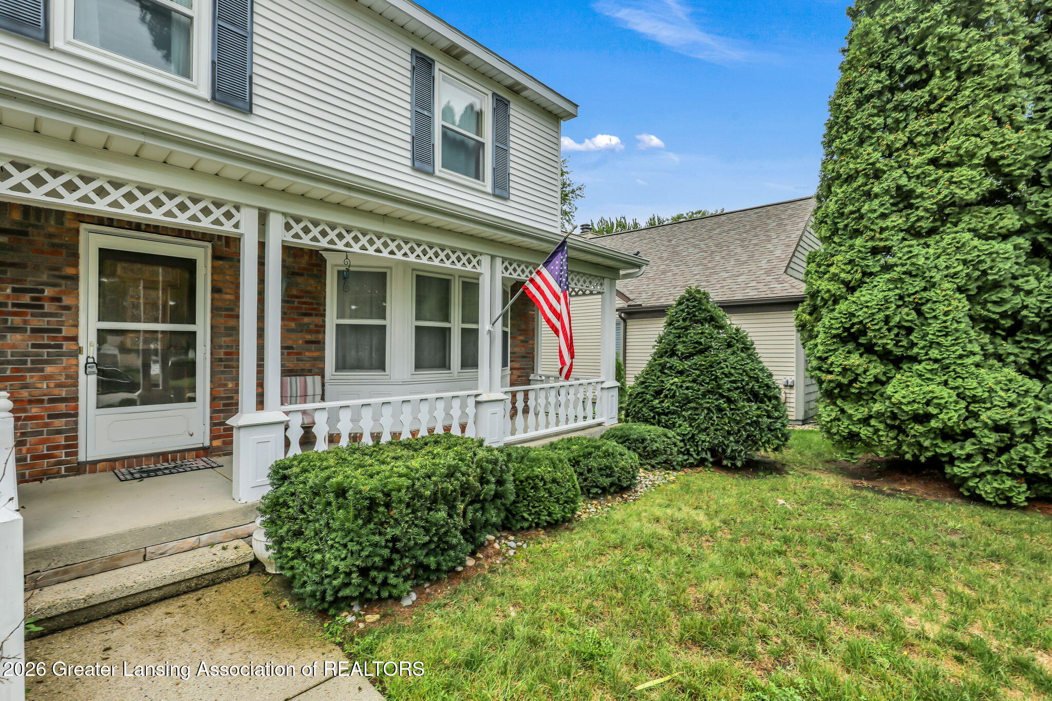 1908 Persimmon Path Holt, MI 48842 - Photo 4 of 37 5-web-or-mls-9I3A6214