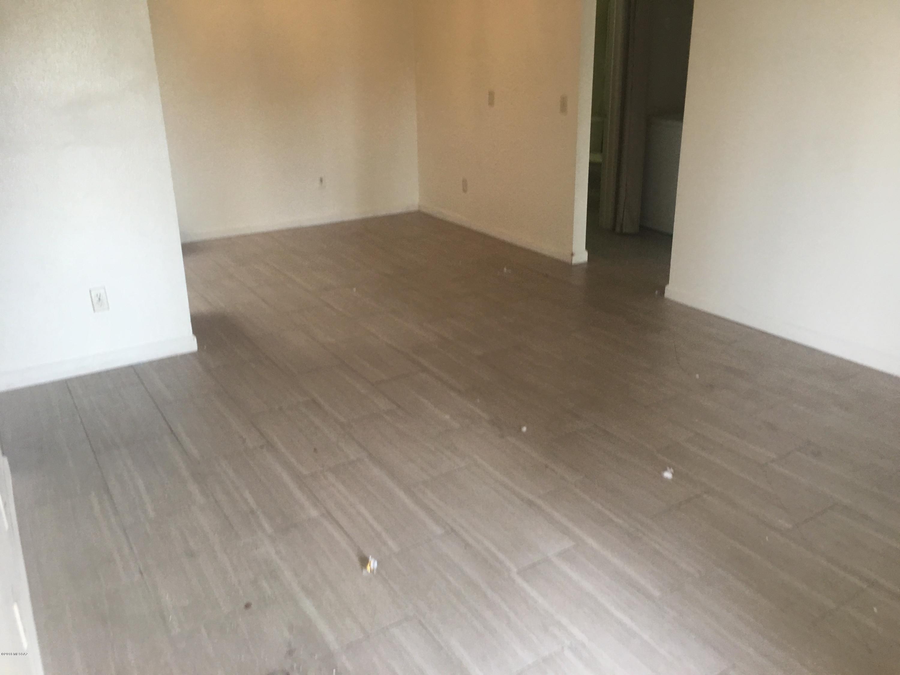 6625 East Golf Links Road, Unit 10 Tucson, AZ 85730 - Photo 2 of 16