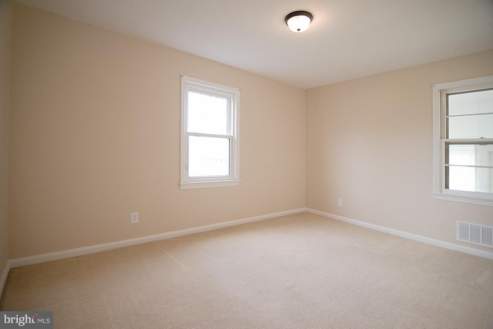 1607 Bragg Road Fredericksburg, VA 22407 - Photo 10 of 23 Bedroom