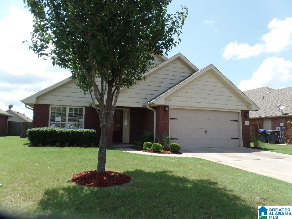 405 Rockview Trail Alabaster, AL 35114 - Photo 1 of 14