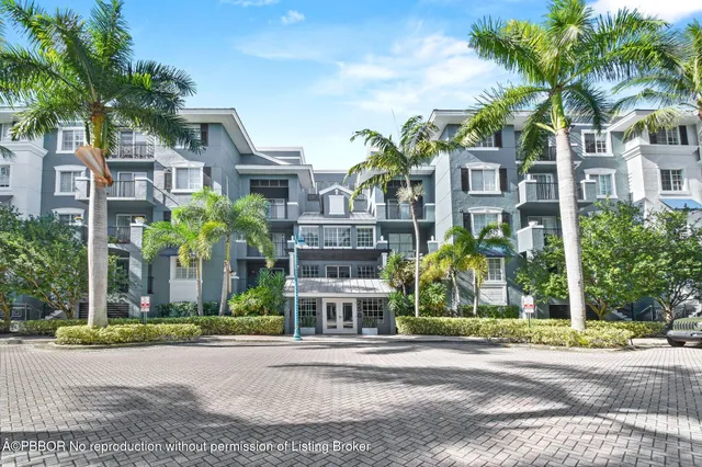 $3,000 | 250 Northeast 3rd Avenue, Unit 1320, Delray Beach, FL 33444