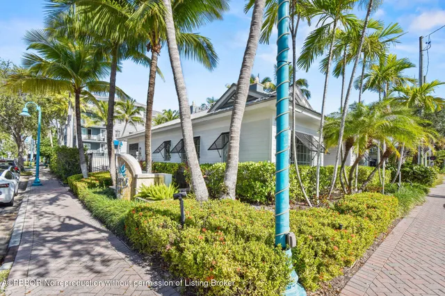 $3,000 | 250 Northeast 3rd Avenue, Unit 1320, Delray Beach, FL 33444