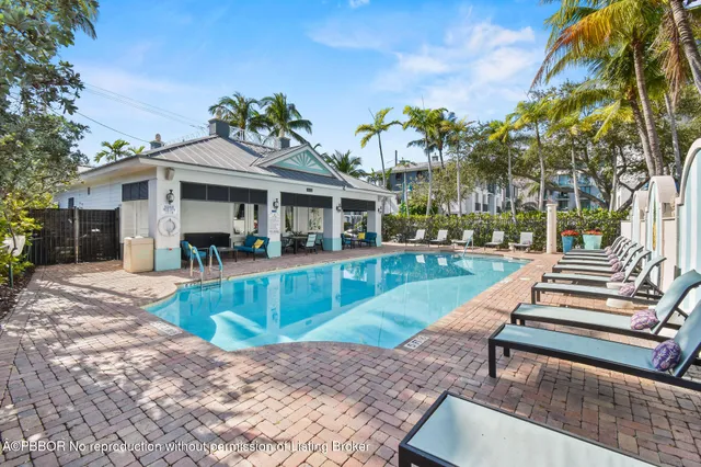 $3,000 | 250 Northeast 3rd Avenue, Unit 1320, Delray Beach, FL 33444