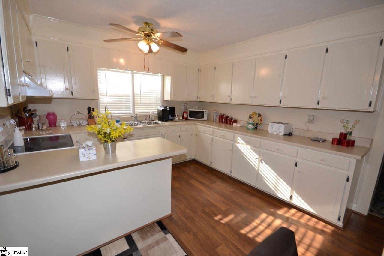 4 22nd Street Greer, SC 29651 - Photo 2 of 16 Gallery Image 2