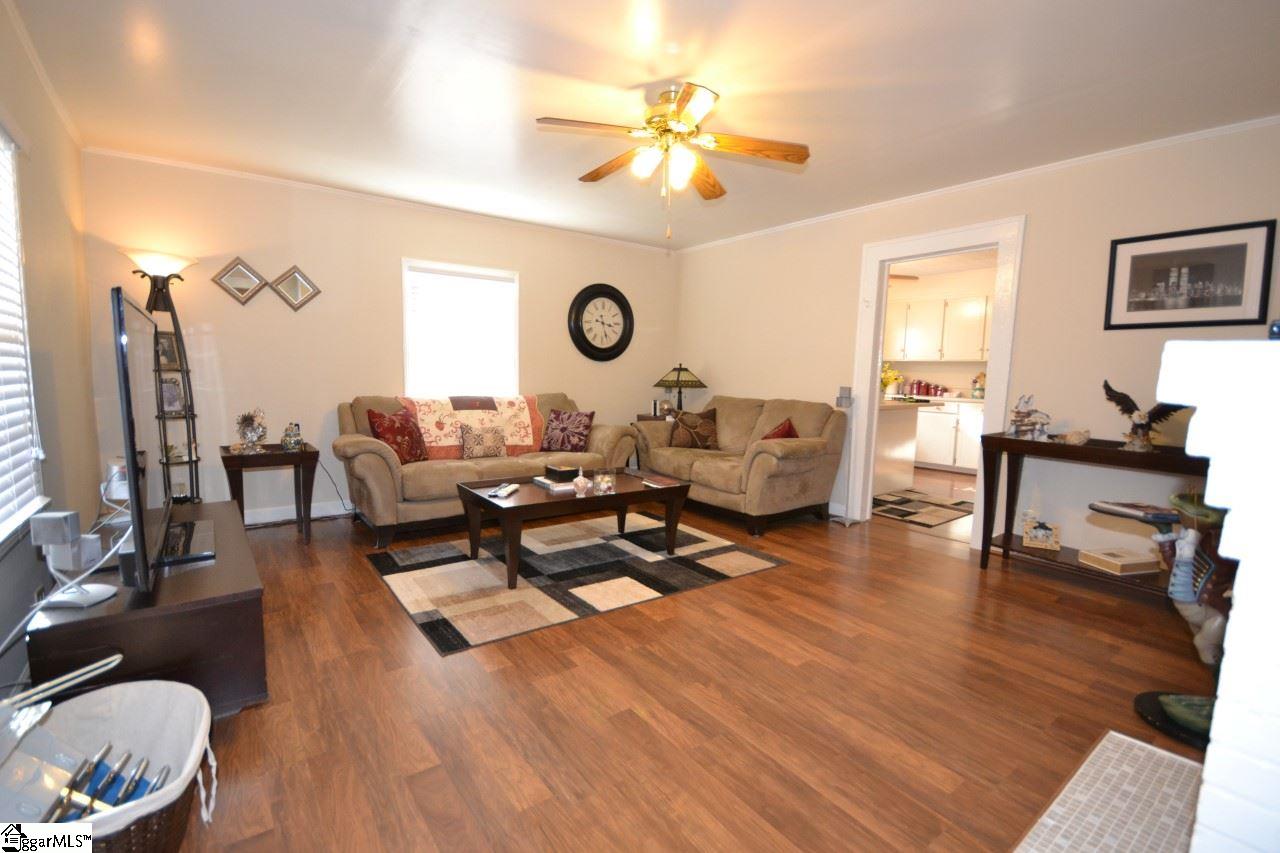 4 22nd Street Greer, SC 29651 - Photo 5 of 16 Gallery Image 5