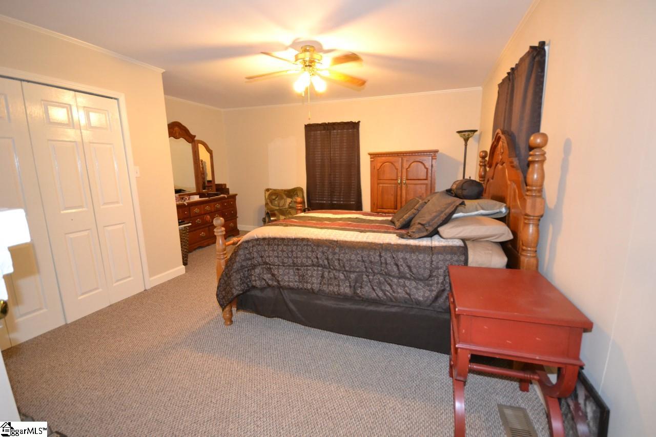 4 22nd Street Greer, SC 29651 - Photo 7 of 16 Gallery Image 7