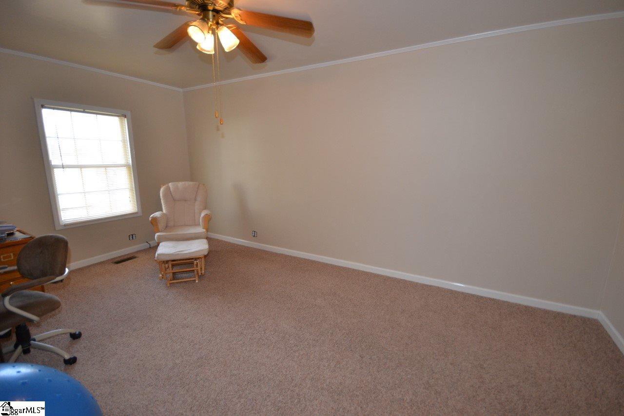 4 22nd Street Greer, SC 29651 - Photo 8 of 16 Gallery Image 8