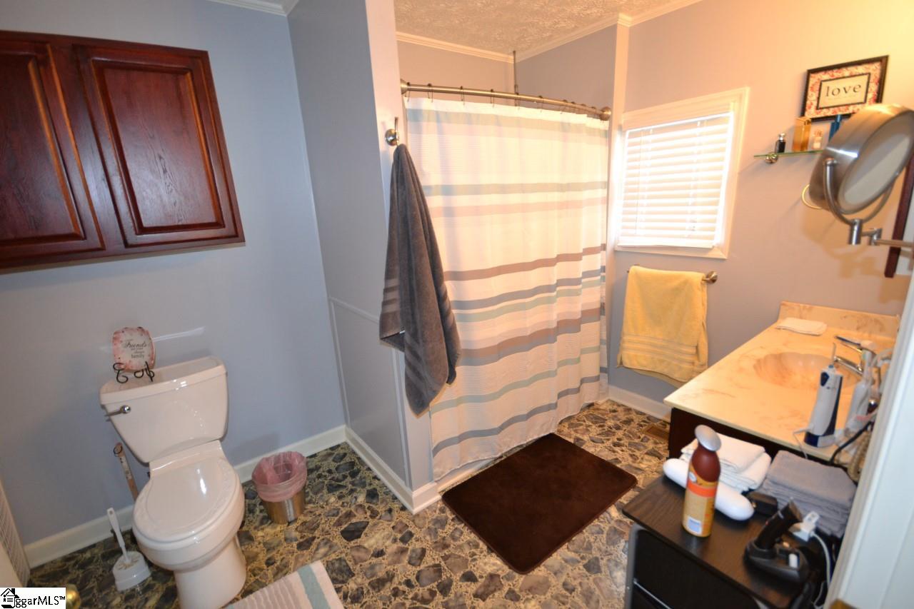 4 22nd Street Greer, SC 29651 - Photo 10 of 16 Gallery Image 10