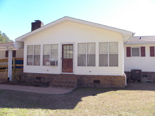 145 Hunters Lane St. George, SC 29477 - Photo 10 of 74 DSCN0843