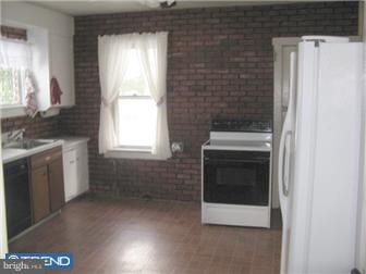 17 North Terrace Avenue Maple Shade, NJ 08052 - Photo 6 of 12 Gallery Image 6