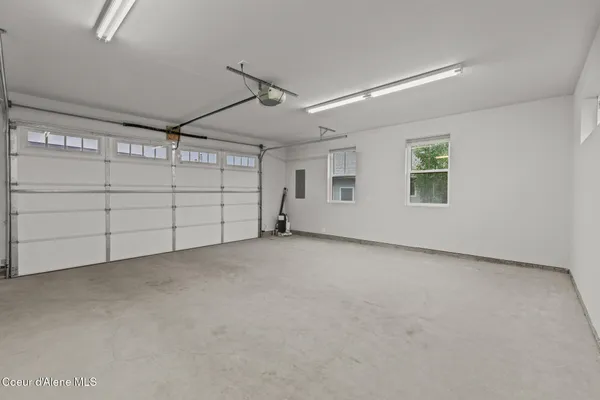 $650,000 | 117 Hanson Court, Dover, ID 83825