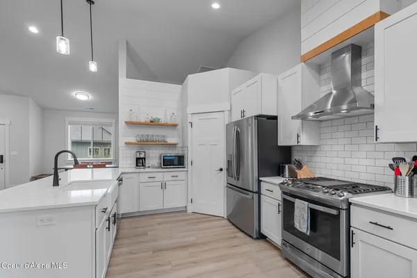 $650,000 | 117 Hanson Court, Dover, ID 83825