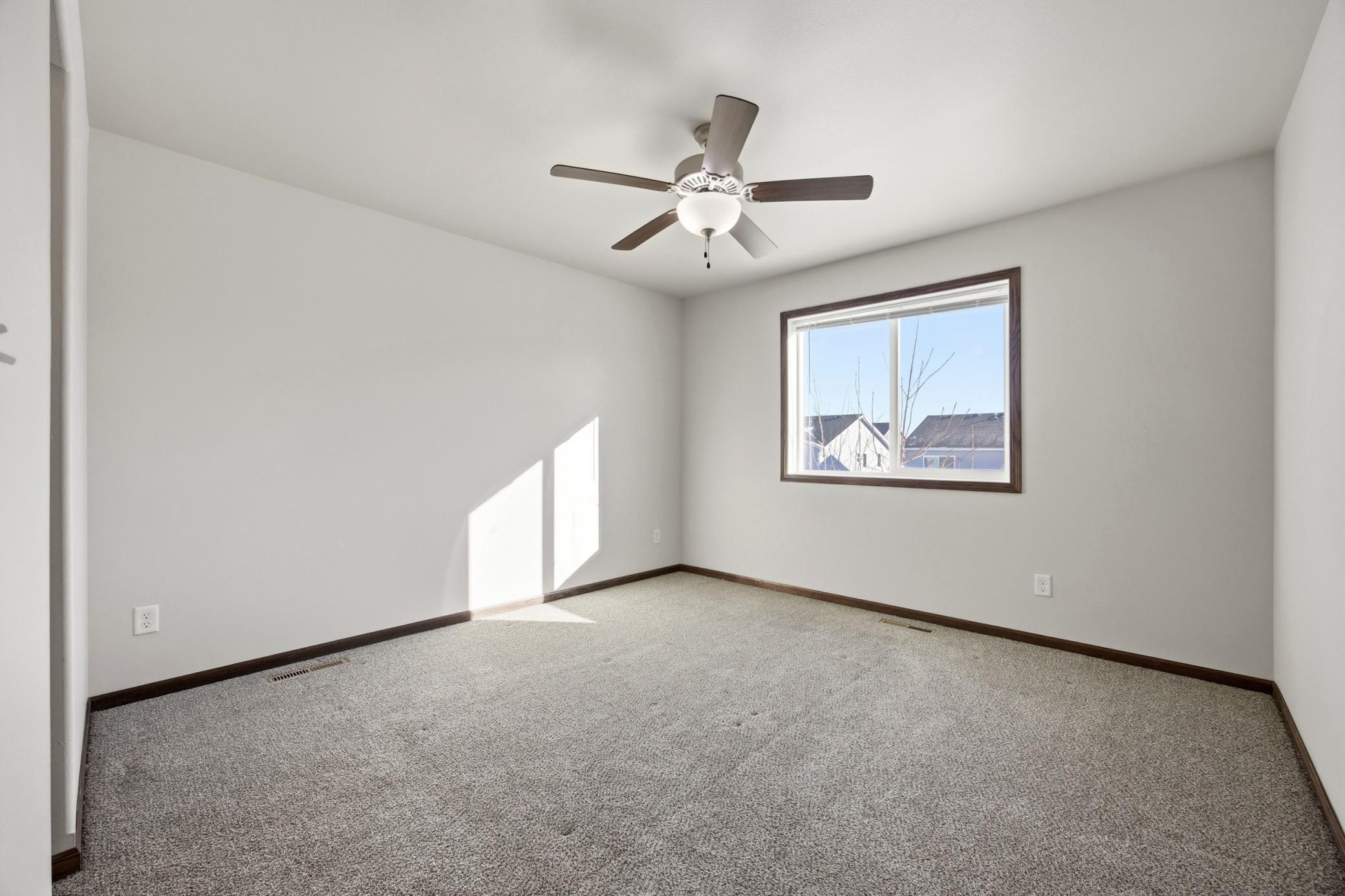 6038 59th Street South Fargo, ND 58104 - Photo 10 of 24