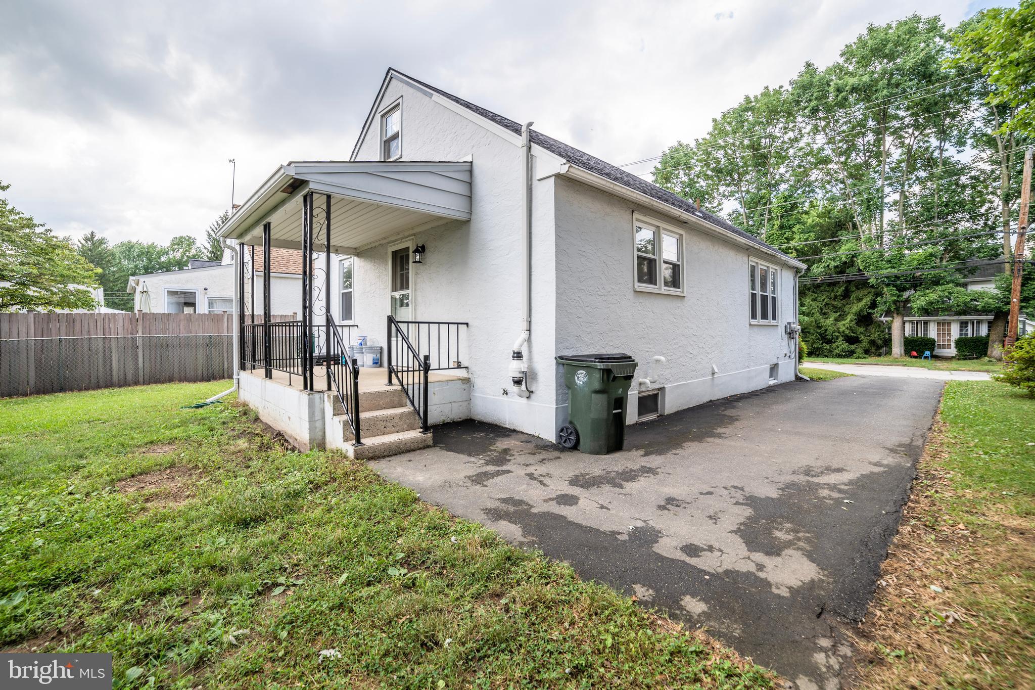 210 Willow Road Wallingford, PA 19086 - Photo 6 of 33