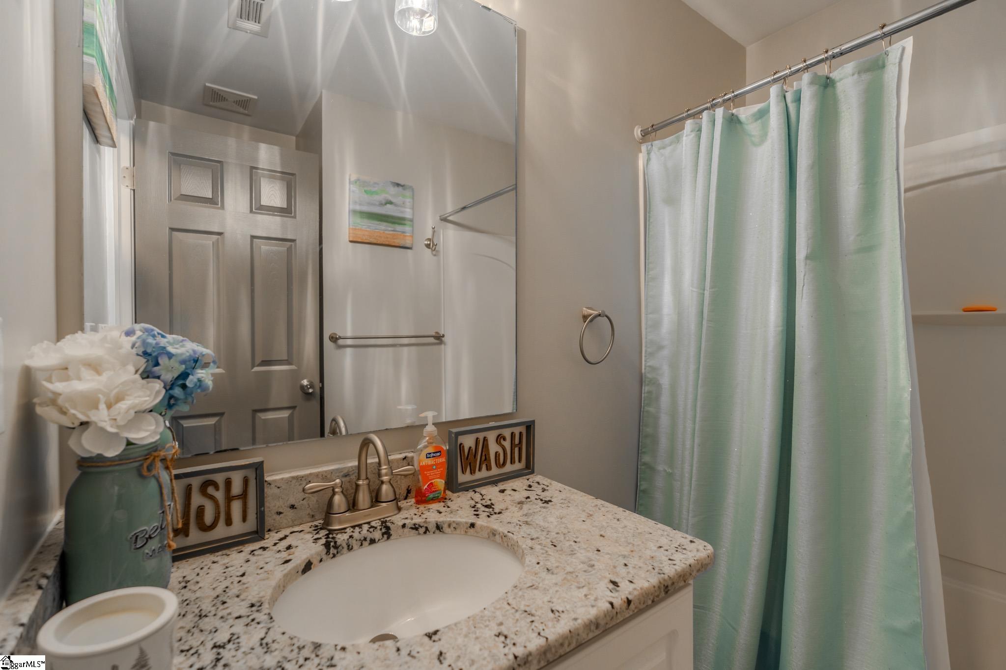 4 Ashwyn Court Simpsonville, SC 29680 - Photo 18 of 40