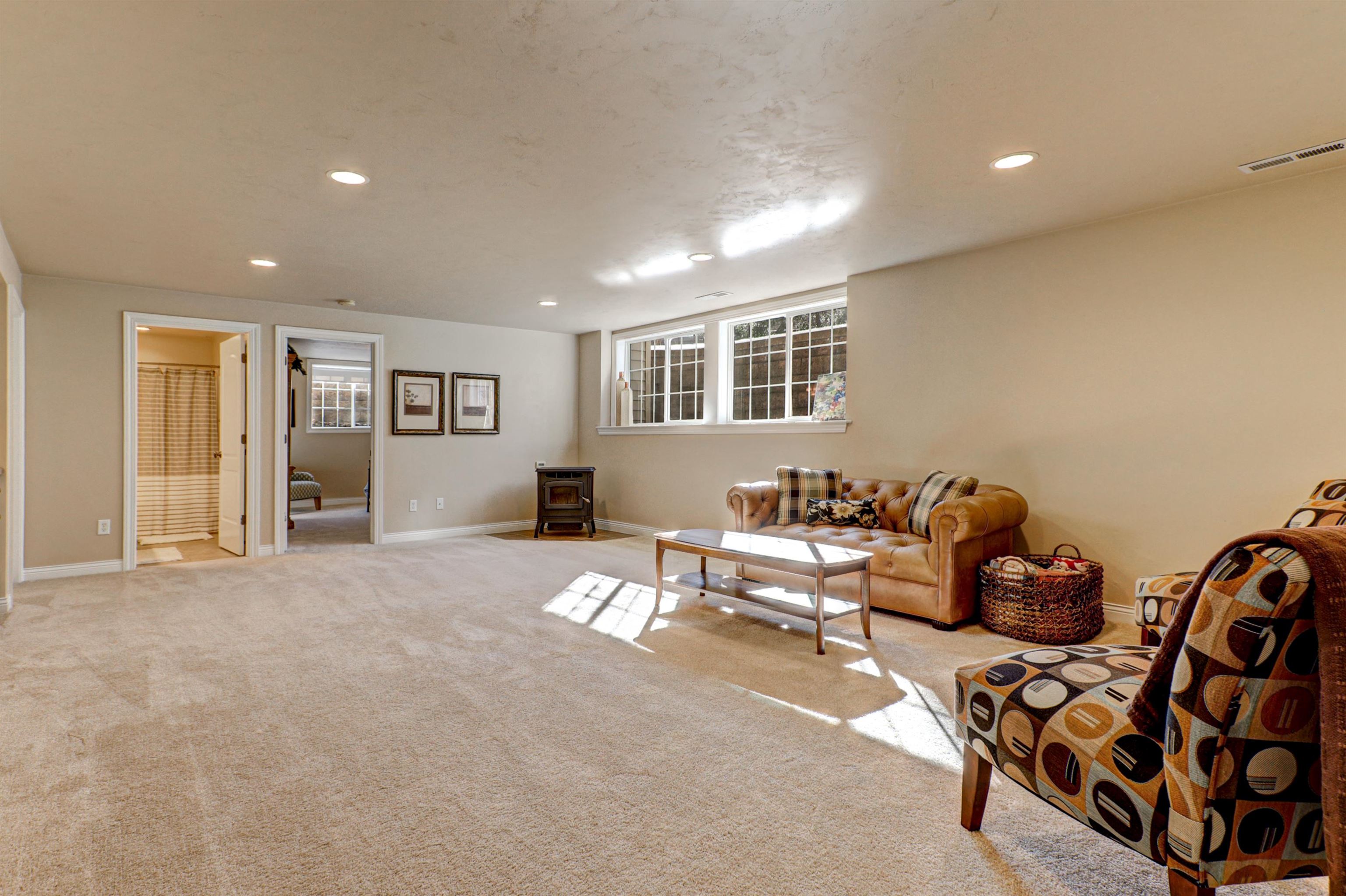 1388 Firefly Court Neenah, WI 54956 - Photo 33 of 46