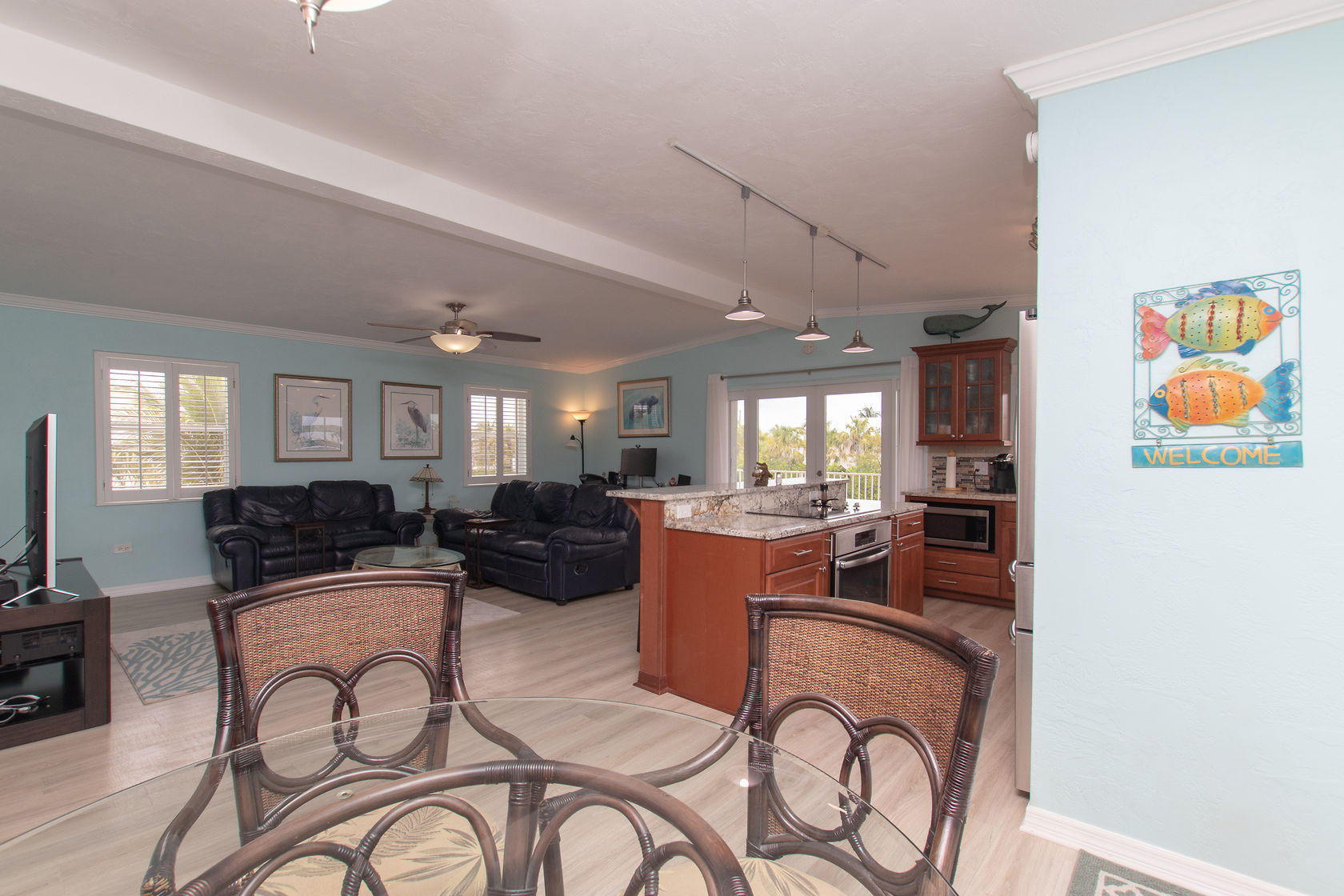 144 La Paloma Road Key Largo, FL 33037 - Photo 7 of 41 Dining to Kitchen at 544 La Paloma
