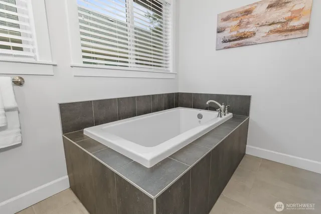 $1,795,000 | 479 5th Avenue Northeast, Issaquah, WA 98029