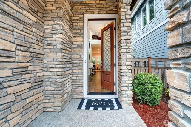 $1,795,000 | 479 5th Avenue Northeast, Issaquah, WA 98029