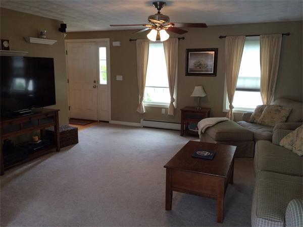 32 Cheyenne Road Worcester, MA 01606 - Photo 6 of 22 Gallery Image 6