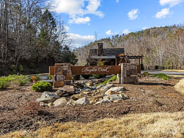 a view of house with outdoor space