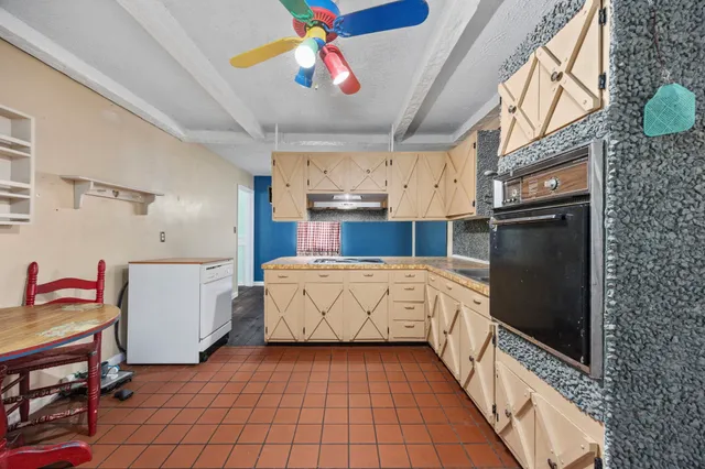 $359,999 | 708 Charlotte Road, Myrtle Beach, SC 29577