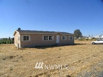 2217 West Rainier Road Othello, WA 99344 - Photo 1 of 1
