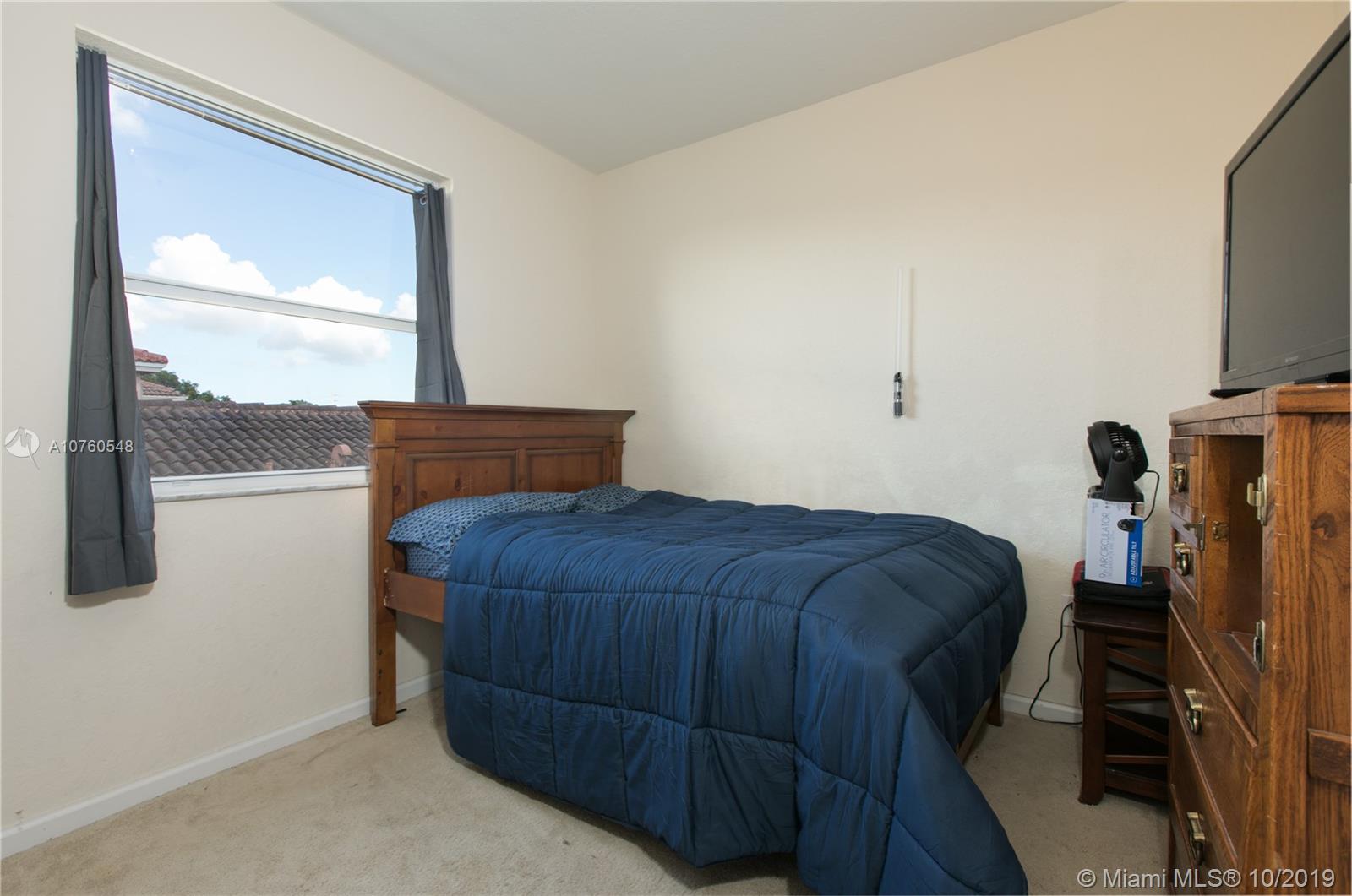 1153 Northeast 40th Road Homestead, FL 33033 - Photo 13 of 18 Gallery Image 13