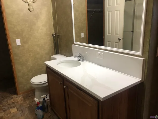 $1,500 | 10517 Savoy Road, St. Amant, LA 70774