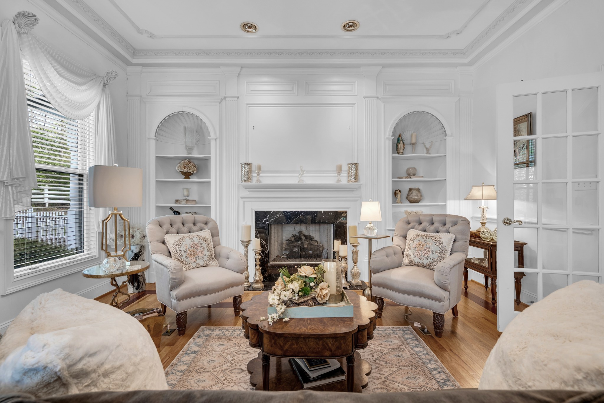 515 Cox Hollow Road Dover, TN 37058 - Photo 14 of 57 a living room with furniture and a fireplace
