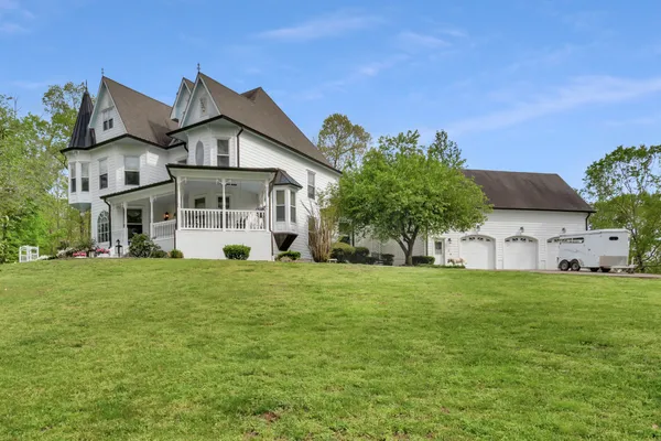 $1,999,900 | 515 Cox Hollow Road, Dover, TN 37058