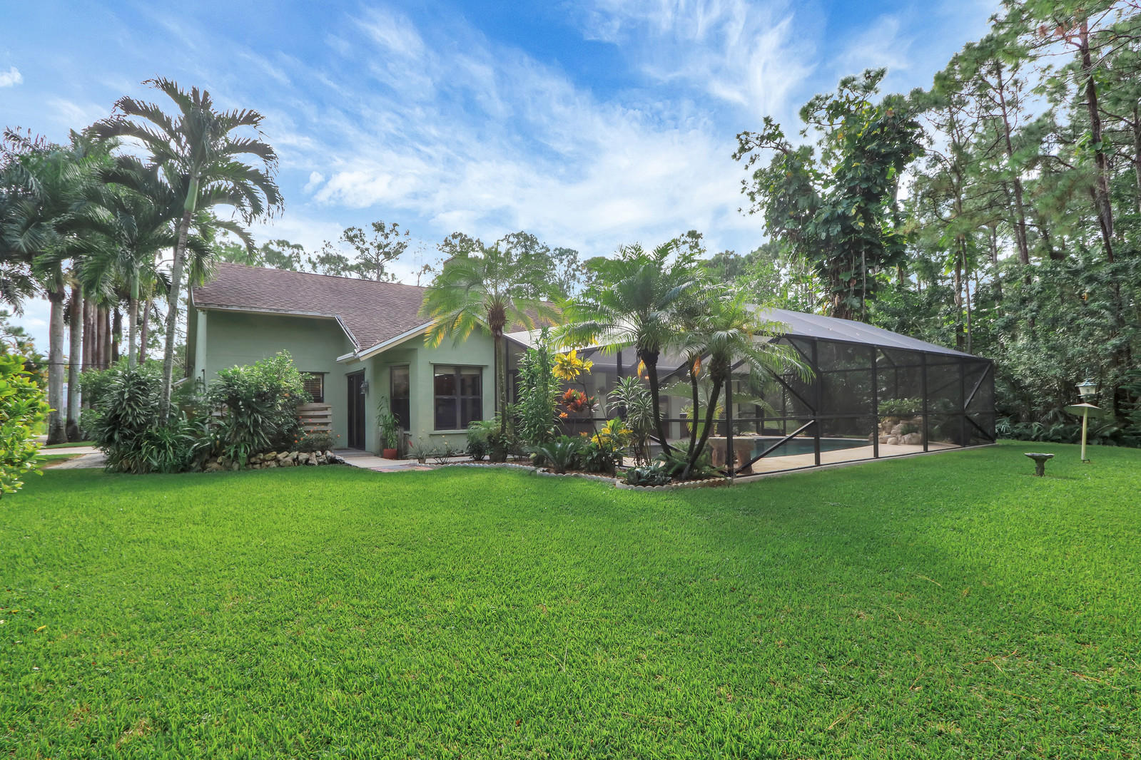 15359 Alexander Run Jupiter, FL 33478 - Photo 27 of 39 rear view