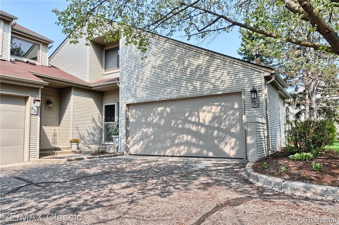 623 Ashley Circle East, Unit 88 Rochester, MI 48307 - Photo 1 of 28 C:\Users\Sharon\Desktop\Fuchs-Frantz\images\Front.jpg