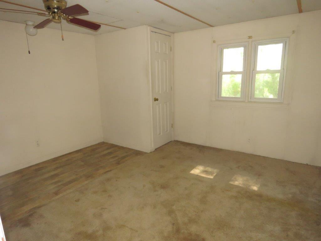 1252 Old Whiskey Road Barnwell, SC 29812 - Photo 8 of 14 47945_7