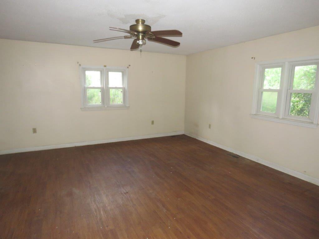 1252 Old Whiskey Road Barnwell, SC 29812 - Photo 10 of 14 47945_9