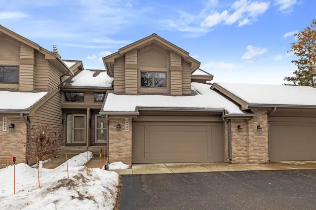 $499,900 | 16439 Ellerdale Lane, Eden Prairie, MN 55346