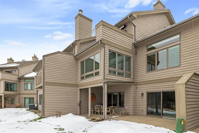 $499,900 | 16439 Ellerdale Lane, Eden Prairie, MN 55346
