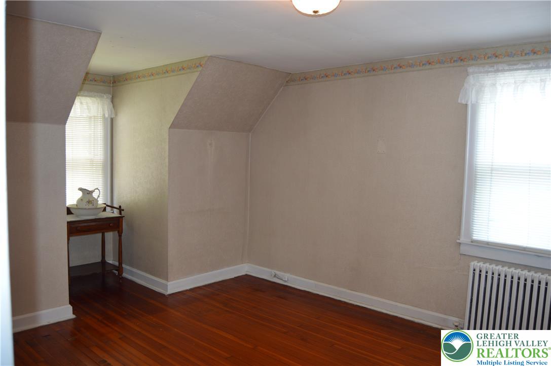 2728 Nazareth Road Easton, PA 18045 - Photo 15 of 23 Gallery Image 15