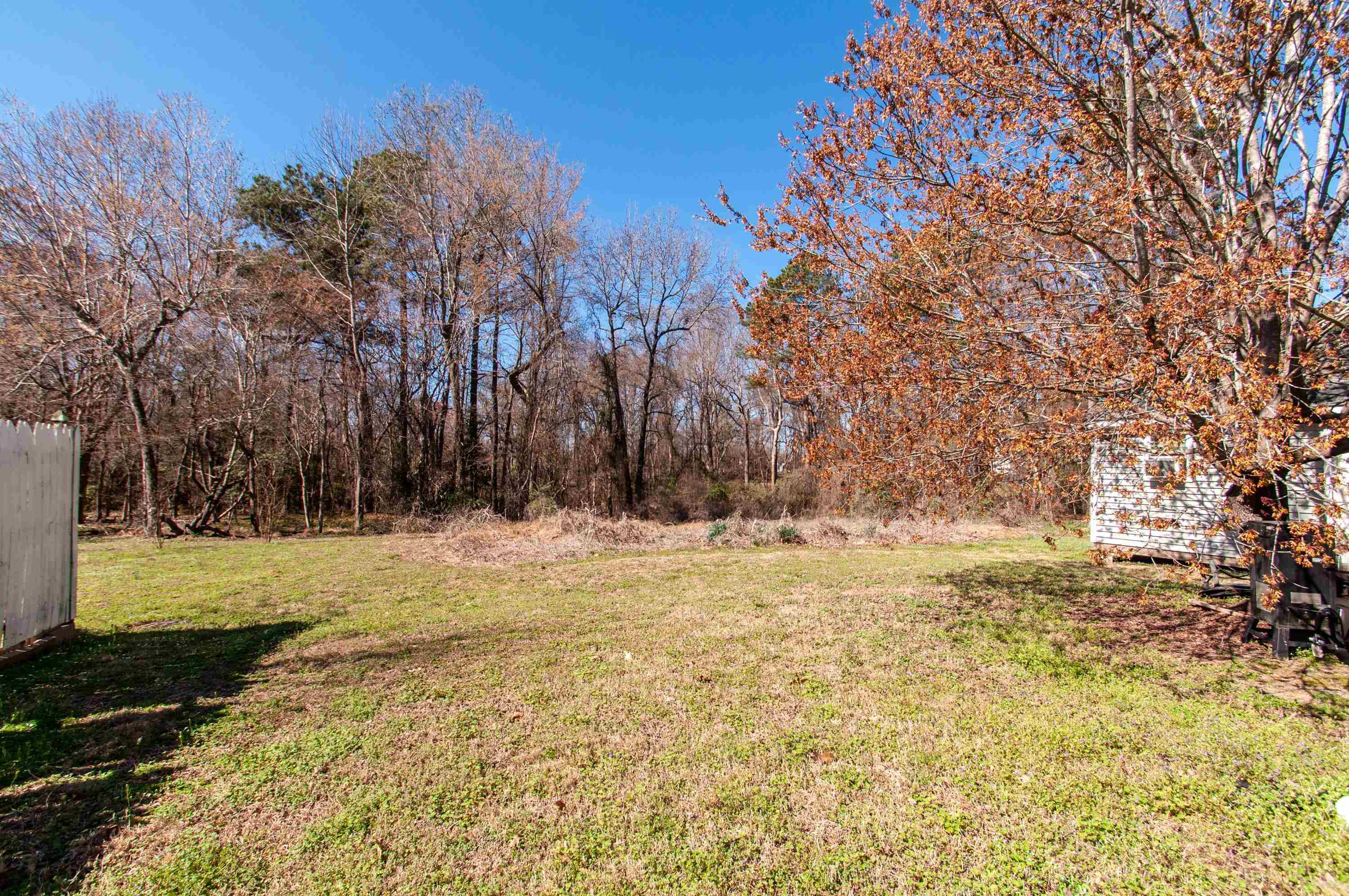 3605 Castlegate Drive Raleigh, NC 27616 - Photo 12 of 18 Backyard