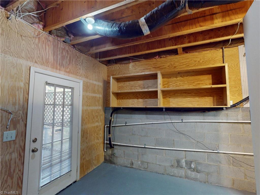 914 Flicker Lane High Point, NC 27262 - Photo 27 of 32