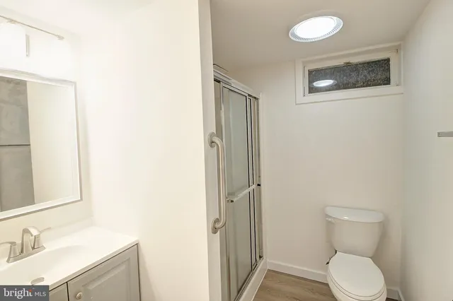 $2,750 | 915 Shawnee Drive, Frederick, MD 21701