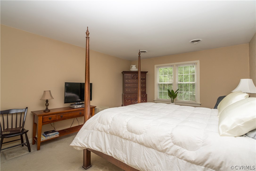 11533 Poplar Ridge Road North Chesterfield, VA 23236 - Photo 17 of 27 Gallery Image 17