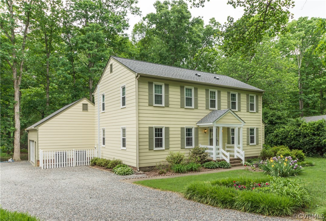11533 Poplar Ridge Road North Chesterfield, VA 23236 - Photo 2 of 27 Gallery Image 2