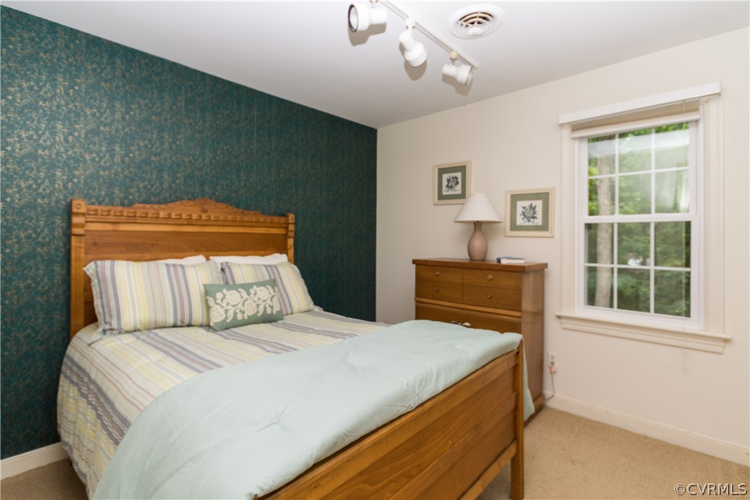 11533 Poplar Ridge Road North Chesterfield, VA 23236 - Photo 22 of 27 Gallery Image 22